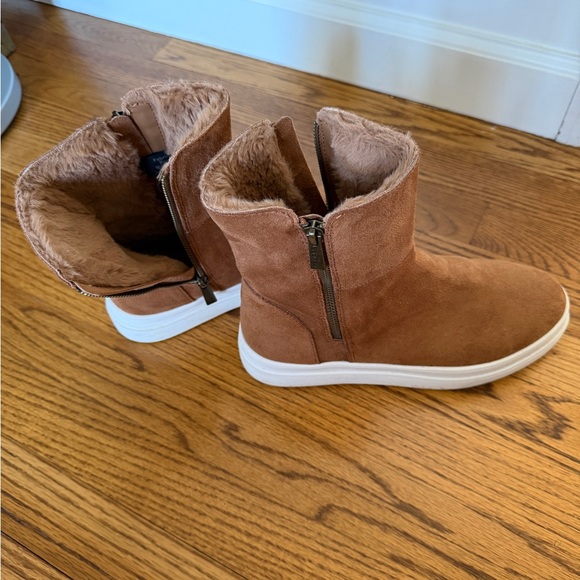J SLIDES Brown Suede Waterprrof Lined Boots - Picture 4 of 5